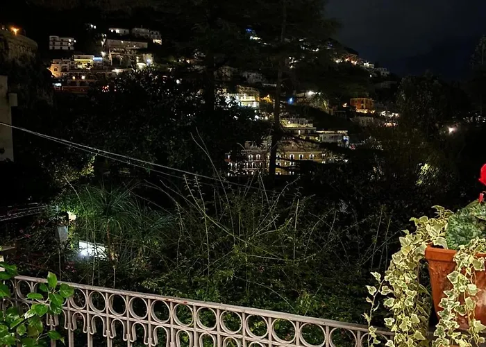 Leonardo In The Heart Of *