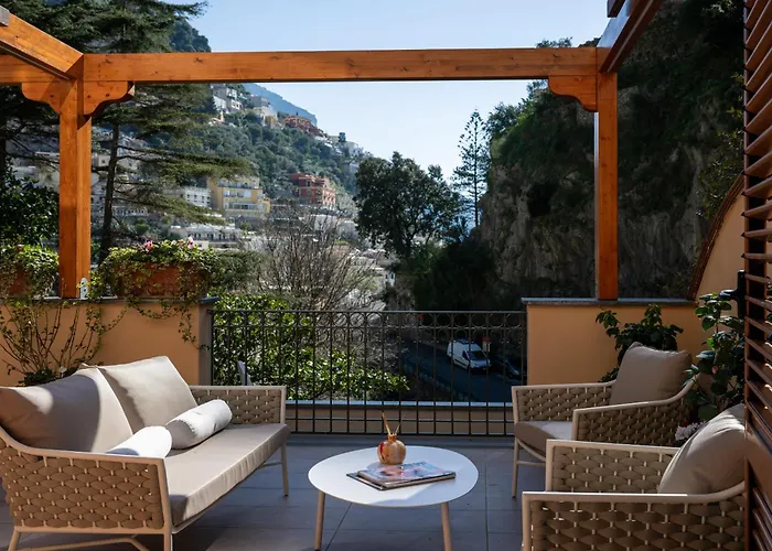 Leonardo In The Heart Of Semesterbostad Positano