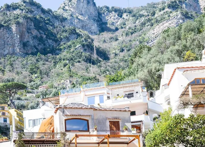 Leonardo In The Heart Of *